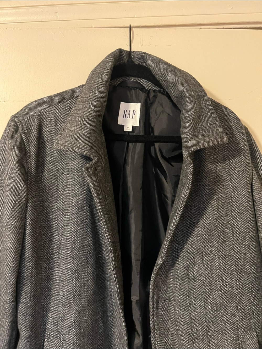 GAP Men's Gray Herringbone Peacoat with Black Lining